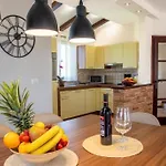 Karin - Mediterranean Charm With Private Pool And Lush Waterfall Gardens Villa Galižana