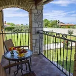 Karin - Mediterranean Charm With Private Pool And Lush Waterfall Gardens * Galižana