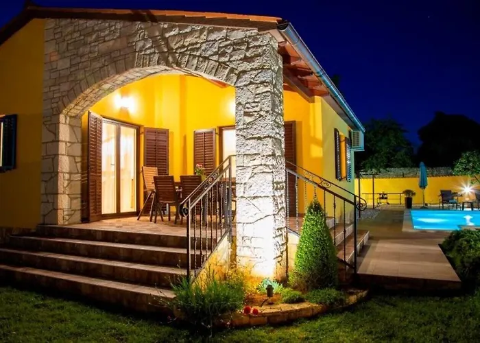 빌라 Karin - Mediterranean Charm With Private Pool And Lush Waterfall Gardens