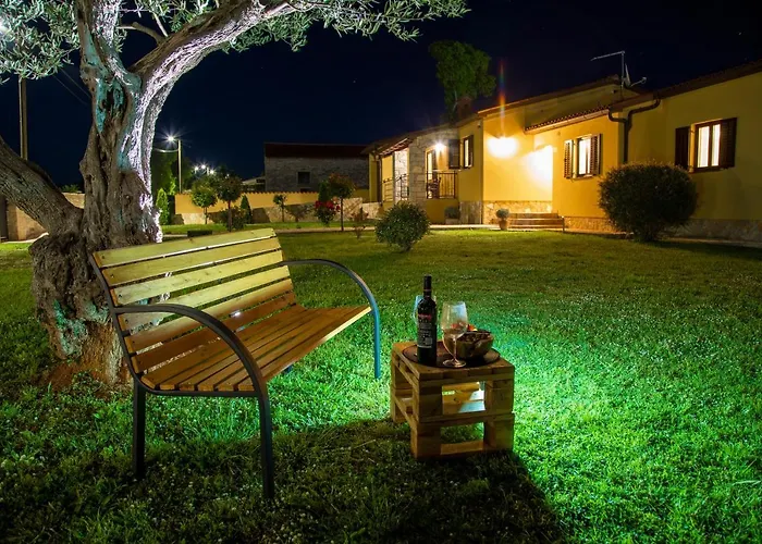 Karin - Mediterranean Charm With Private Pool And Lush Waterfall Gardens